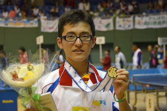 KONAMIのスタッフが「スポーツ祭東京2013 第13回全国障害者スポーツ大会」で優勝